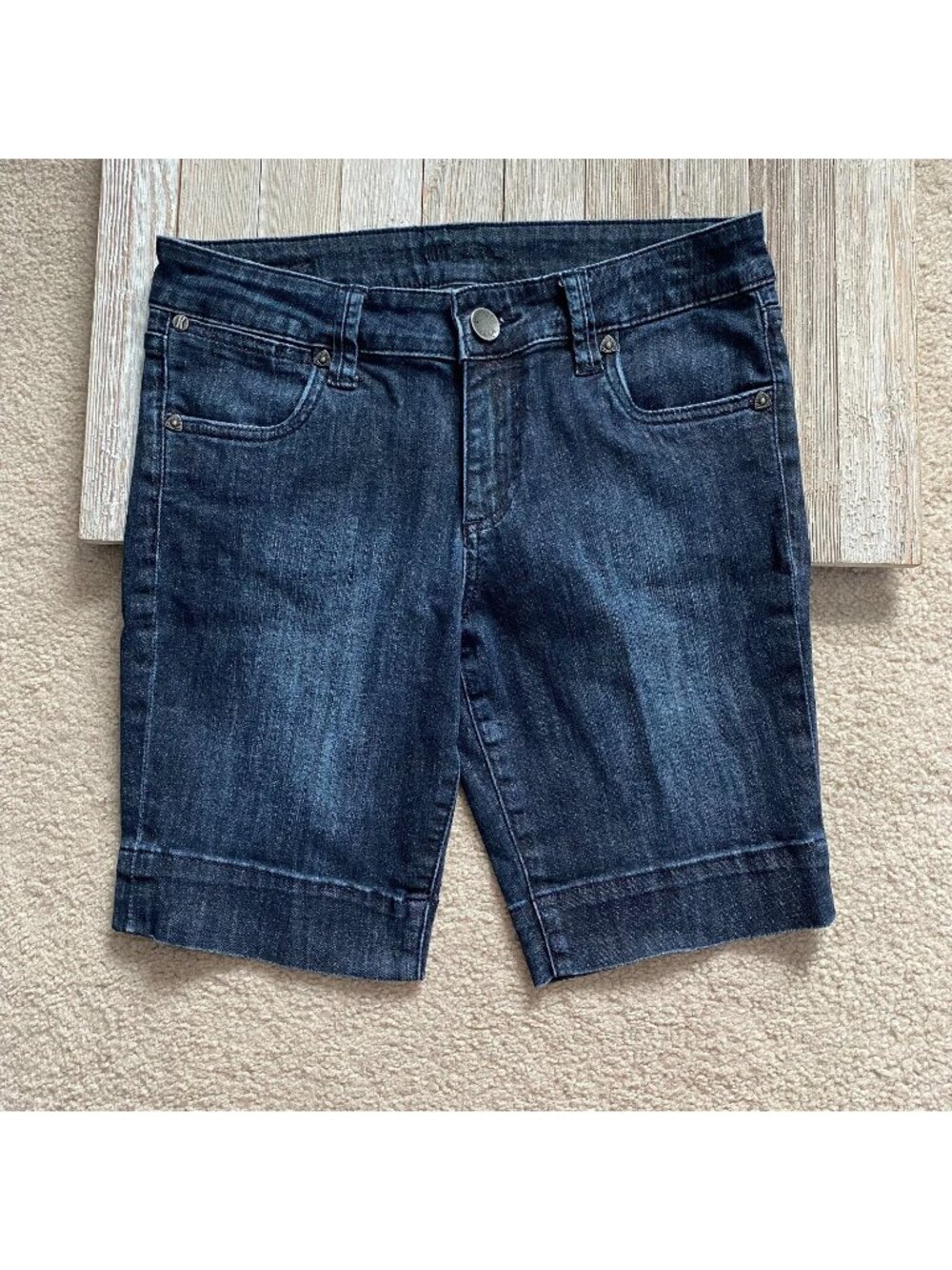 Kut From The Kloth Bermuda Jean Shorts Petites 2P Dark Wash Actual W 29 x I 8.5